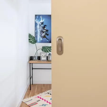 Casa de Férias Guestready - Colourful And Modern Lxfactory Lisboa